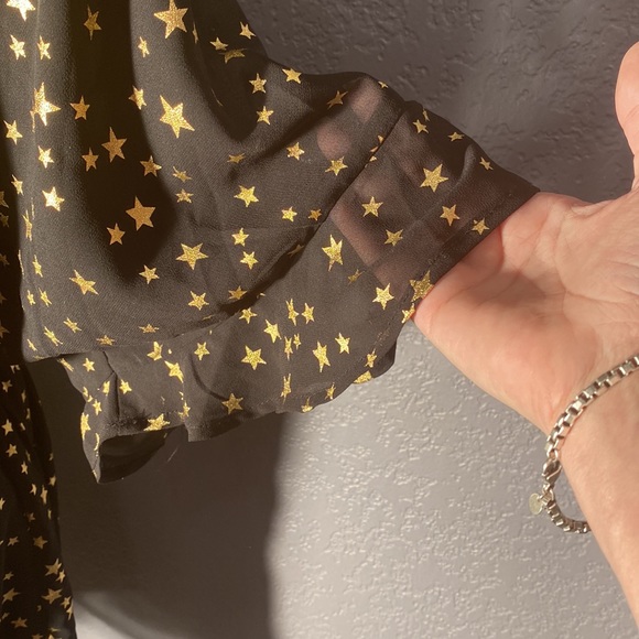 IF BY SEA - black shorts romper s/s w gold stars sheer mesh overlay, deepV - L - Picture 11 of 16